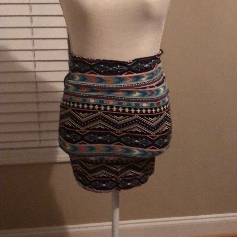 Juniors fitted mini skirt